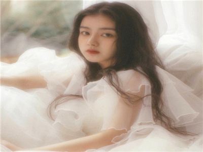 和平精英女角色流牛奶,《和平精英》女神级角色引热议-1